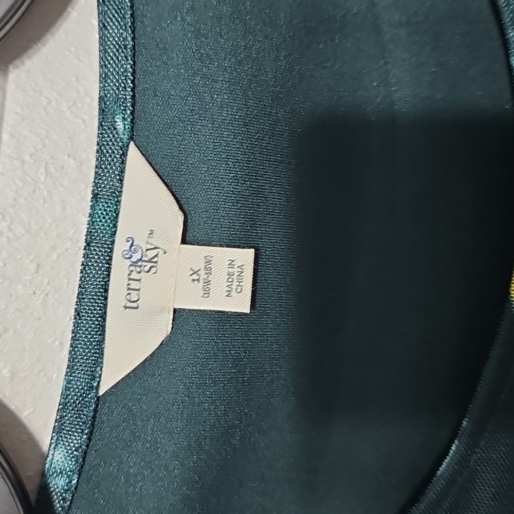 Nwt Terra & Sky Sheer Sleeve Top #390 - Picture 2 of 4